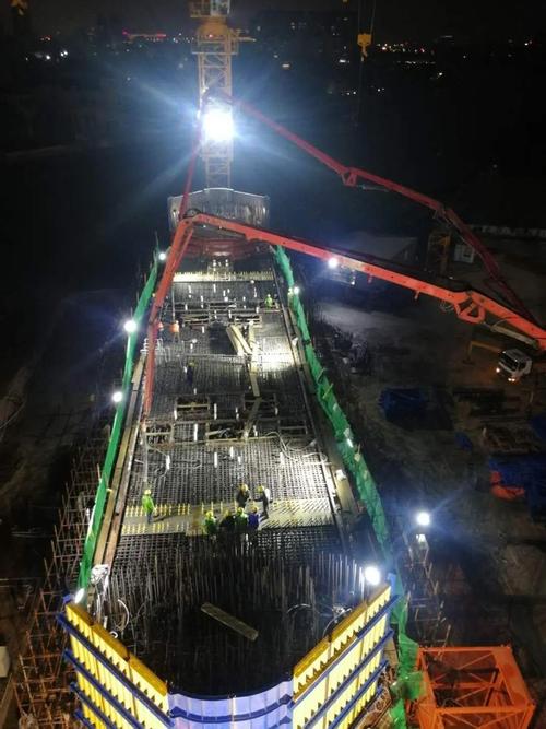 6公里,包括大桥和配套道路,是中阳大道新津河的关键节点